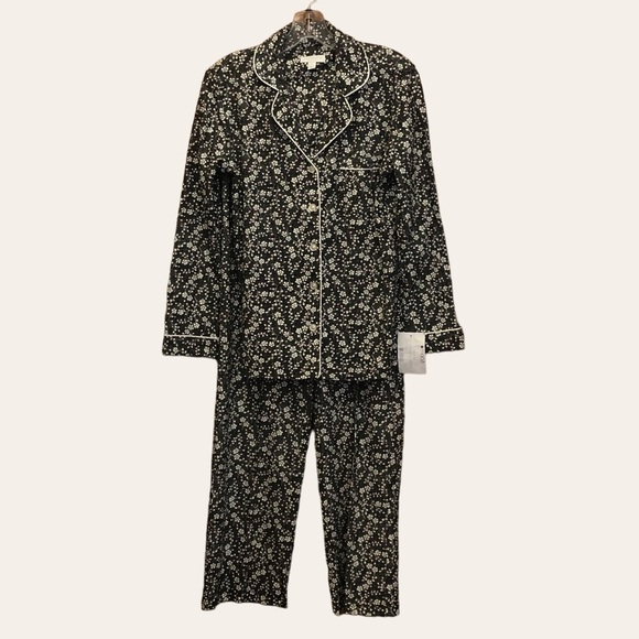 Charter Club Other - Charter Club / NWT/ woman’s 2 Pc Pajama set/ size S / black w/ floral